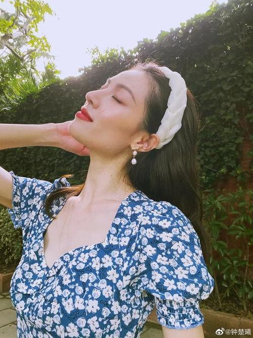 公主吃瓜钟楚曦视频,揭秘娱乐圈幕后趣事