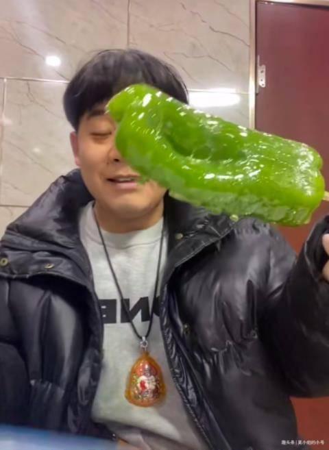 建湖网红吃瓜事件视频最新,揭秘背后真相与网络热议