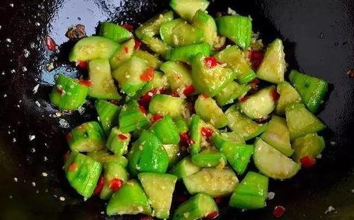 小方瓜可以炒着吃吗视频,家常美味轻松学